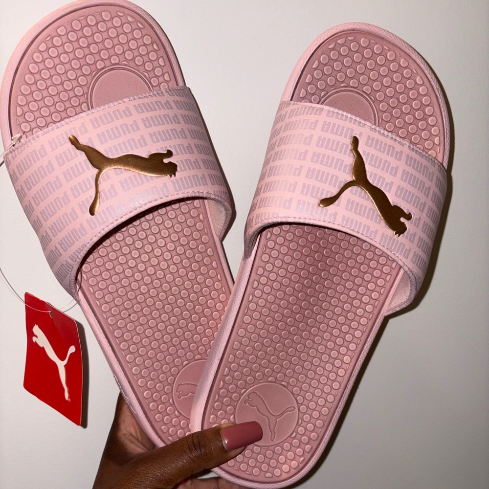 PUMA Blush Pink Slides (NWT)